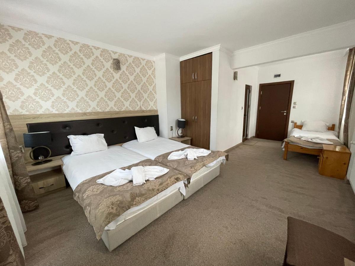 Hotel Merdjan サルニトゥサ エクステリア 写真