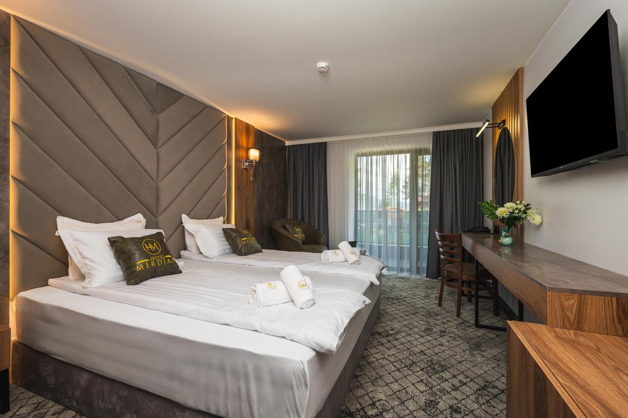 Hotel Merdjan サルニトゥサ エクステリア 写真